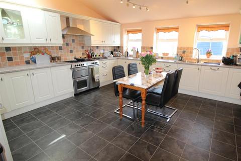 4 bedroom terraced house for sale, Bath Terrace, Blyth