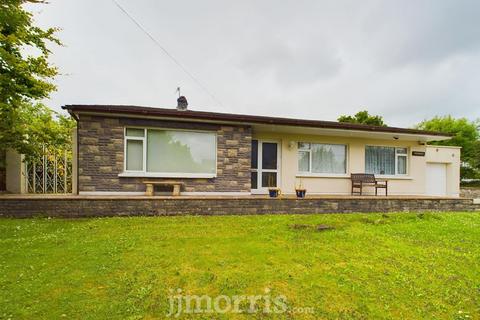 2 bedroom detached bungalow for sale, Camrose