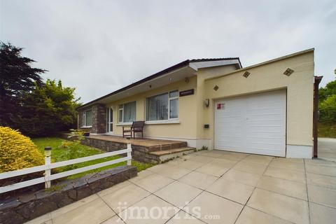 2 bedroom detached bungalow for sale, Camrose