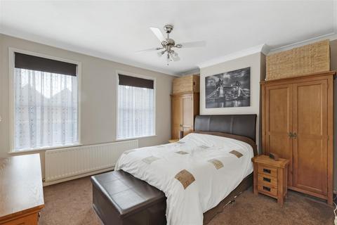 3 bedroom end of terrace house for sale, Maidstone Road, Paddock Wood, Tonbridge