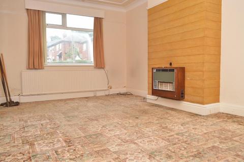 3 bedroom semi-detached house for sale, Halliwell Avenue, Oldham