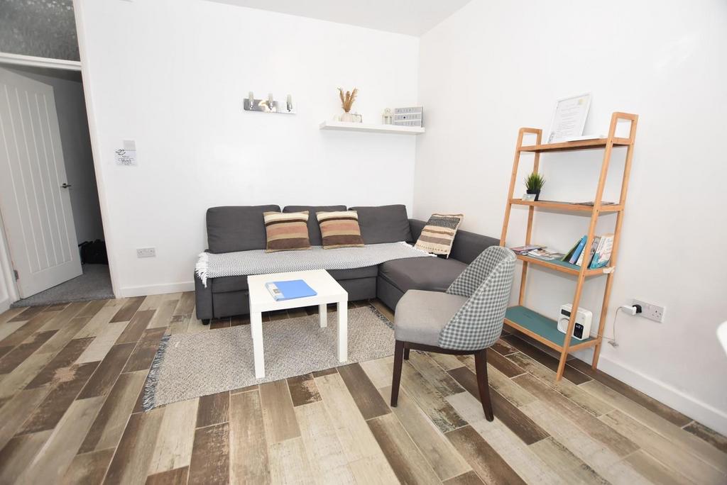 Flat A - Lounge area.jpg