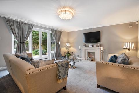 5 bedroom detached house to rent, Rise Road, Sunningdale