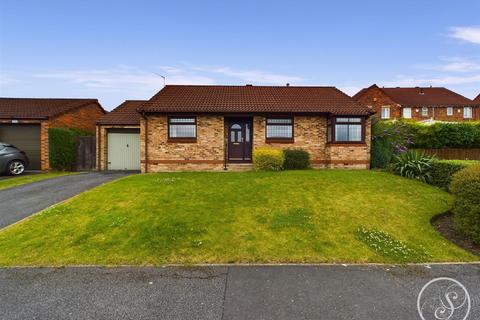 2 bedroom detached bungalow for sale, Temple Grove, Leeds