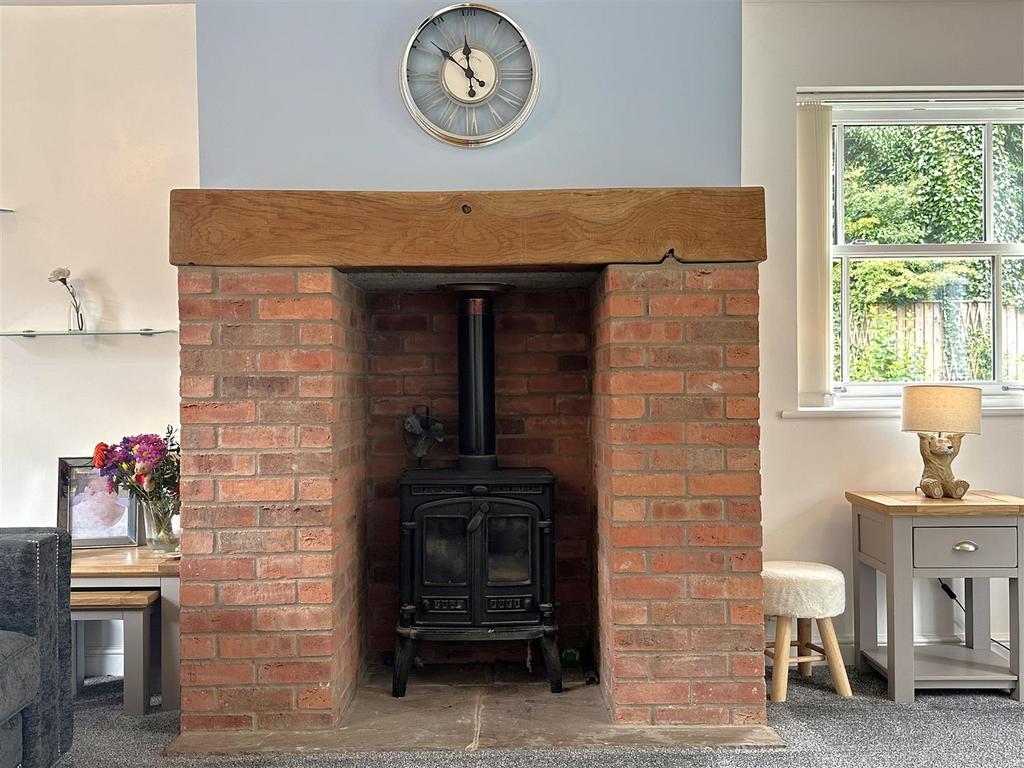 Feature Fireplace With Inset Log Burner 777