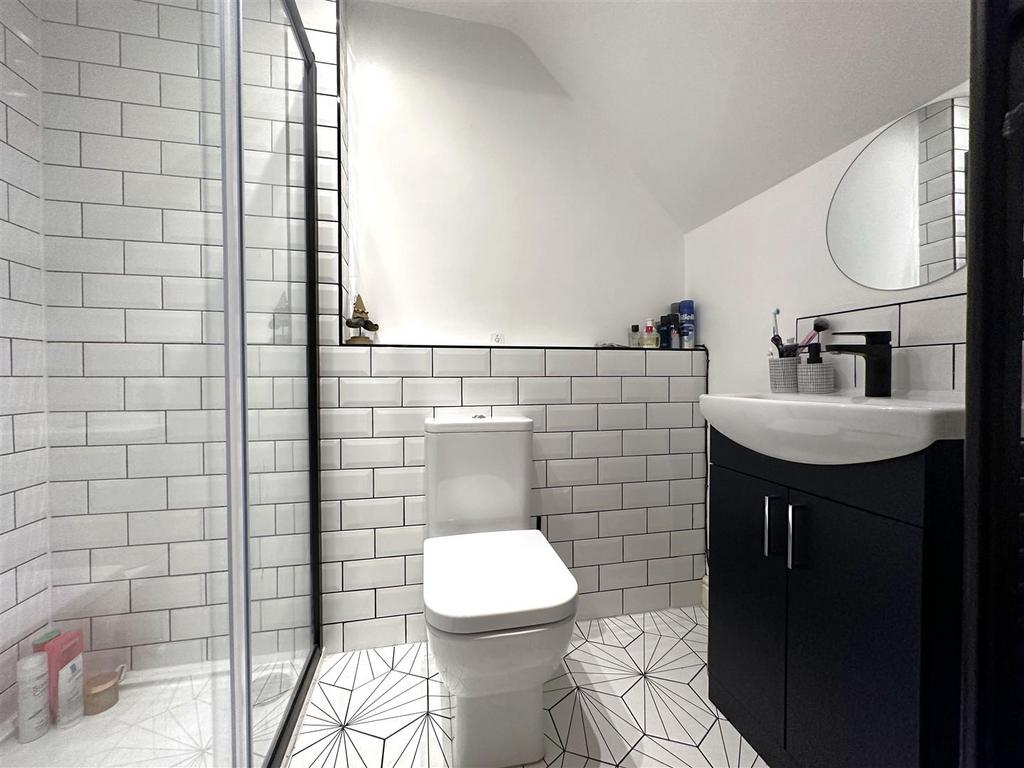 Second Floor En-Suite 719