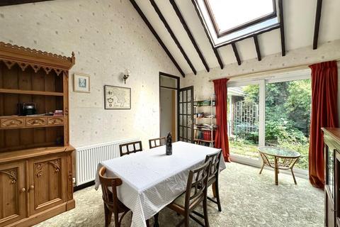 25 Cheyne Walk, Hornsea, HU18 1BX
