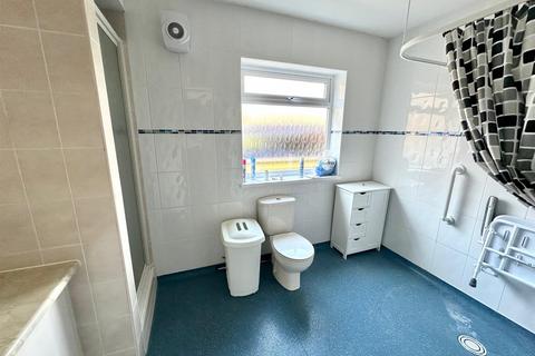 25 Cheyne Walk, Hornsea, HU18 1BX