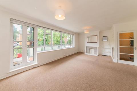 2 bedroom flat for sale, Freeland Park, Holders Hill Road, London