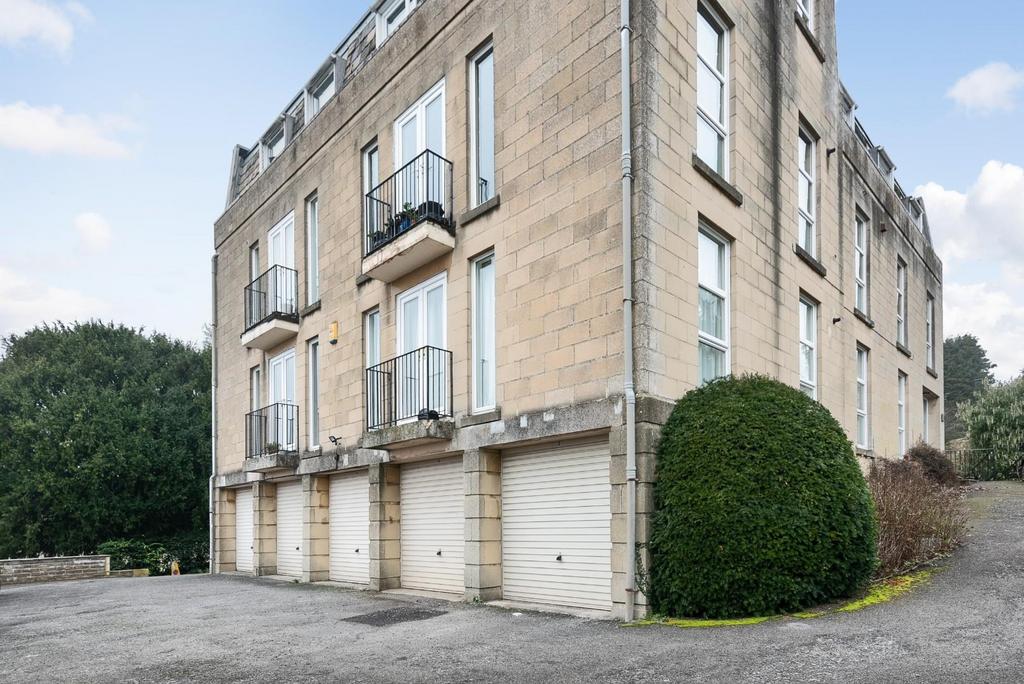 Flat 8 Camden Court, St. Stephens Road, Bath BA1 5