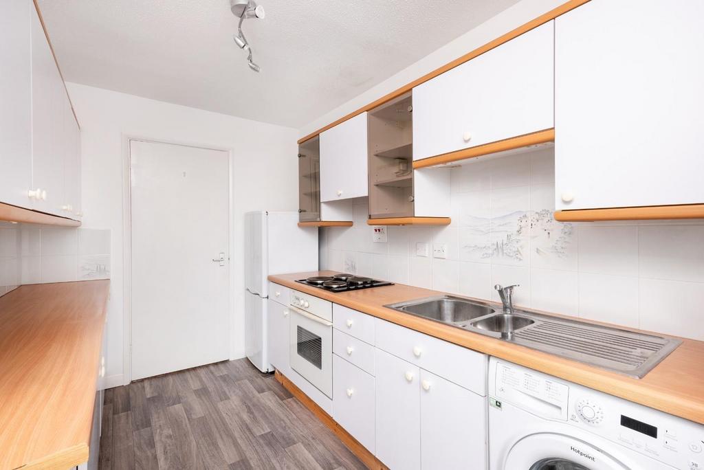 Flat 8 Camden Court, St. Stephens Road, Bath BA1 5