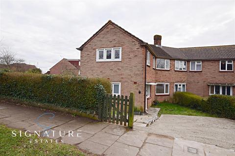 3 bedroom house to rent, Chiltern Drive Mill End Rickmansworth Hertfordshire