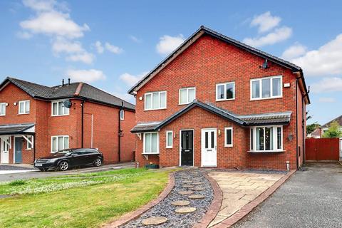 3 bedroom semi-detached house for sale, Russet Close, Crewe