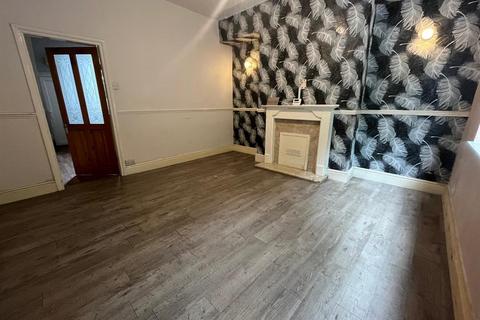 3 bedroom terraced house for sale, Park Road, Dukinfield SK16