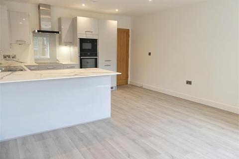 2 bedroom apartment to rent, Westgate, Wetherby LS22