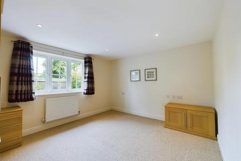 2 bedroom detached house for sale, Graylingwell Drive, Chichester