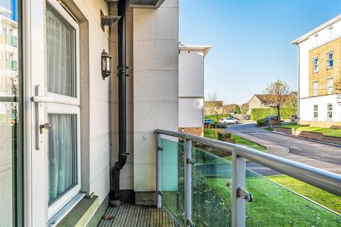 2 bedroom apartment for sale, HIGHBURY DRIVE, LEATHERHEAD, KT22