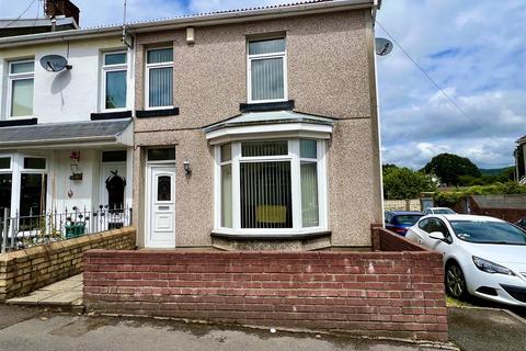 4 bedroom end of terrace house for sale, Tudor Terrace, Aberdare CF44