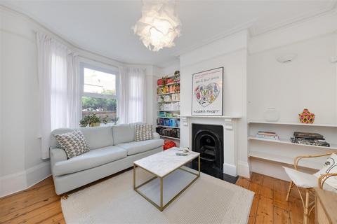 7 Cresswell Road, London, SE25 4LS