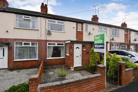 3 bedroom terraced house for sale, Brooklands Road, Hull