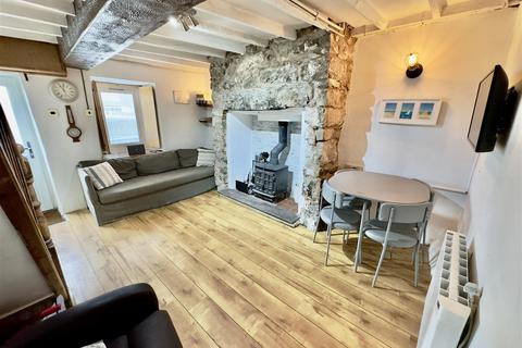 undefined, Llanbedrog, Pwllheli