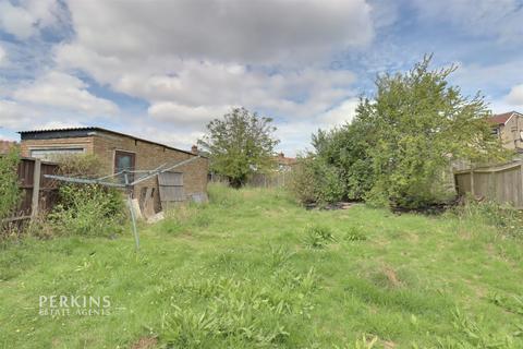 27 Cedar Grove, Southall, UB1 2XD