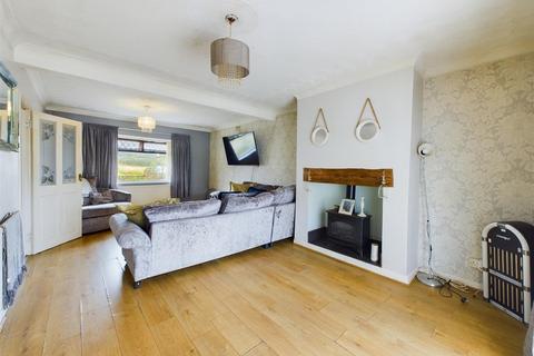 14 Eiddil, Llanelli, SA14 9AE