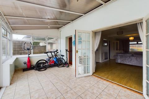 14 Eiddil, Llanelli, SA14 9AE