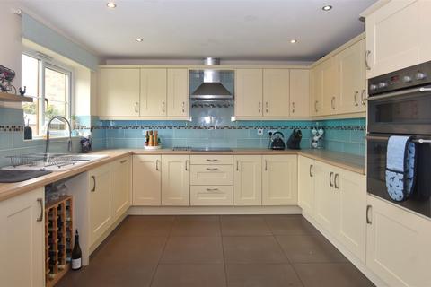 4 Norham Close, Barrow-in-furness, LA13 0GS