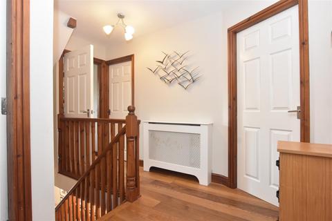 4 Norham Close, Barrow-in-furness, LA13 0GS