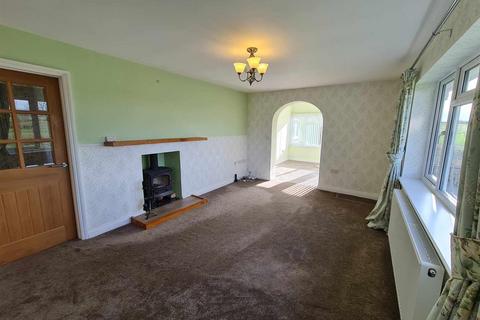 4 bedroom detached bungalow for sale, Summerland, Nunnington, Hereford, HR1 3NJ
