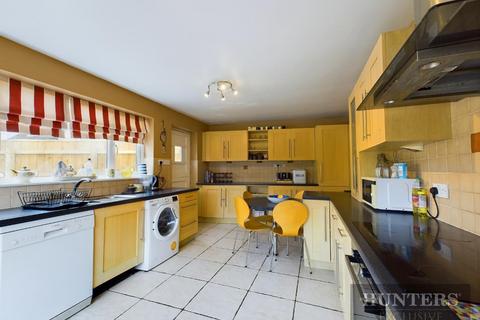 4 bedroom end of terrace house for sale, High Street, Bempton, Bridlington, East Riding of Yorkshire