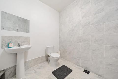 243 Park Avenue, Southall, UB1 3AP