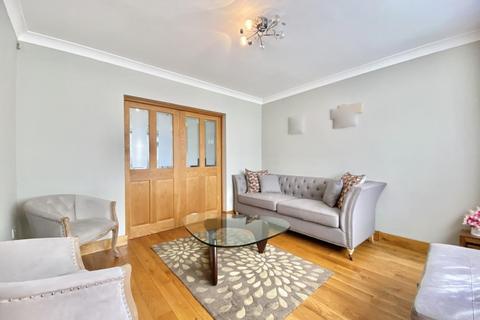 3 bedroom house for sale, Station Road, Hayes, UB3 4JE