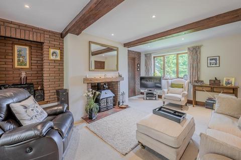 4 bedroom barn conversion for sale, Lutley Lane, Hayley Green, Halesowen, B63 1EZ