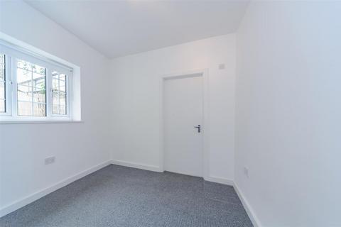 2 bedroom flat for sale, Southampton Road, Gospel Oak