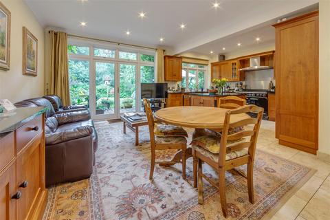 7 bedroom house for sale, Holly Lodge Gardens, Highgate, London, N6