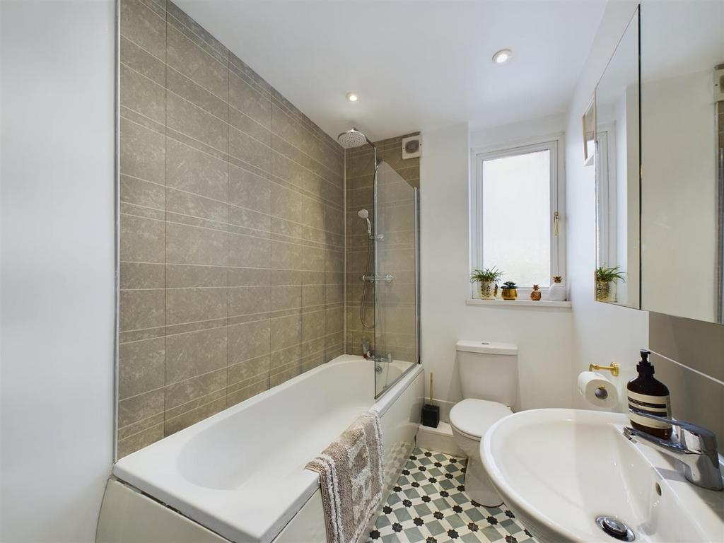 Bath.jpg