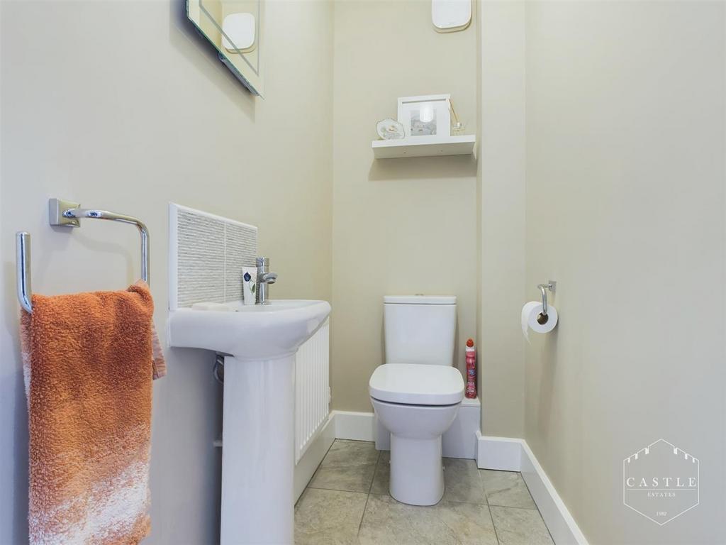 Guest cloakroom