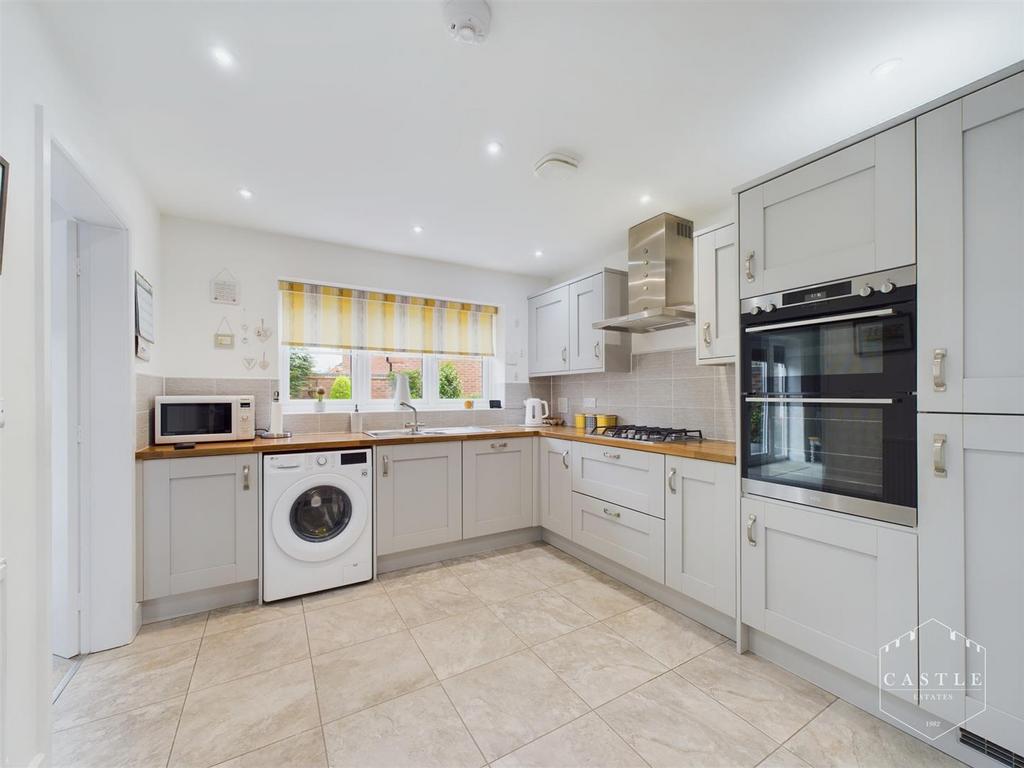Breakfast kitchen