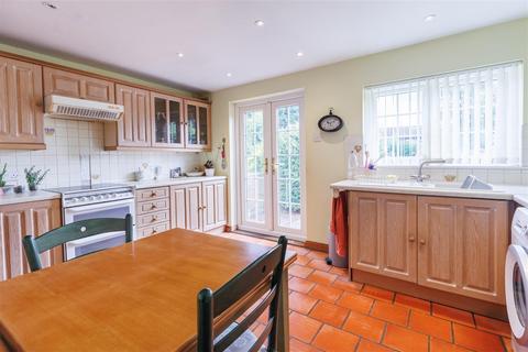 44 Charles Street, Epping, CM16 7AX