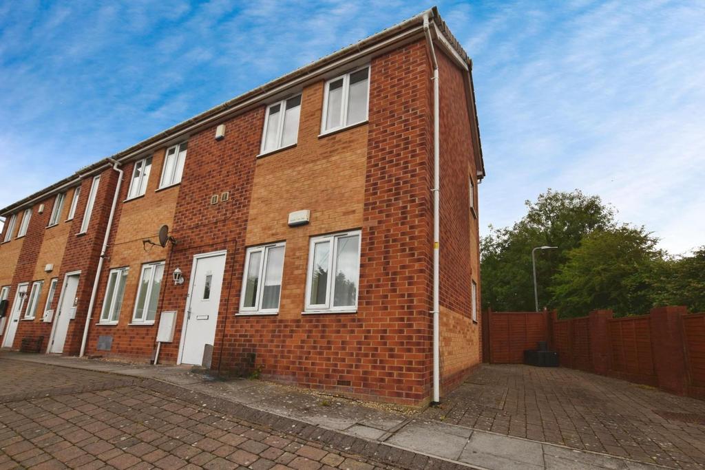 Queens Road, Bristol 1 bed apartment £1,100 pcm (£254 pw)