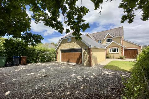 5 bedroom detached house for sale, Silver Street, Minety