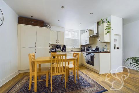 2 bedroom maisonette for sale, High Street, Brentwood