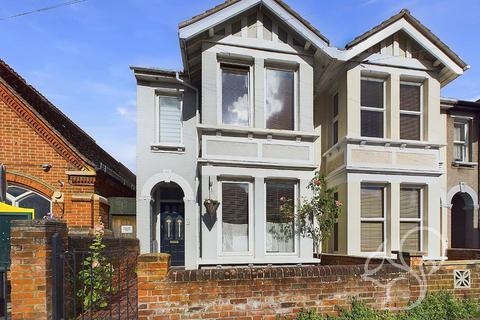 3 bedroom end of terrace house for sale, Wimpole Road, Colchester