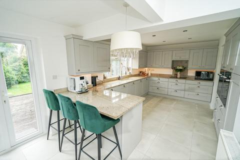 145 Cotefield Drive, Leighton Buzzard, LU7 3DN