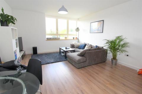 1 bedroom apartment to rent, Porters House, Porters Wood, St Albans