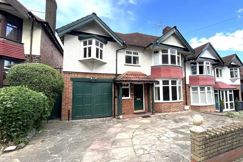 4 bedroom semi-detached house for sale, Wake Green Road, Birmingham B13