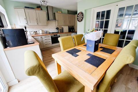 106 Willclare Road, Sheldon, Birmingham, B26 2NY