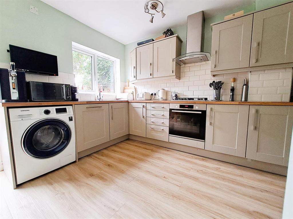 Extended, Dining Kitchen
